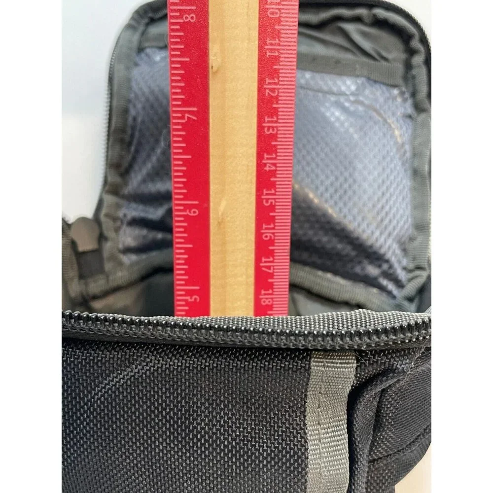 Case Logic padded shoulder camera bag pockets 7